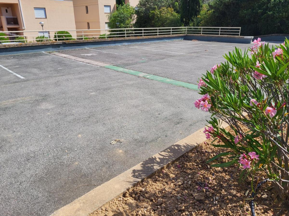 T2 Plage De Sable A 300M+ Parking Gratuit Бандол Екстериор снимка